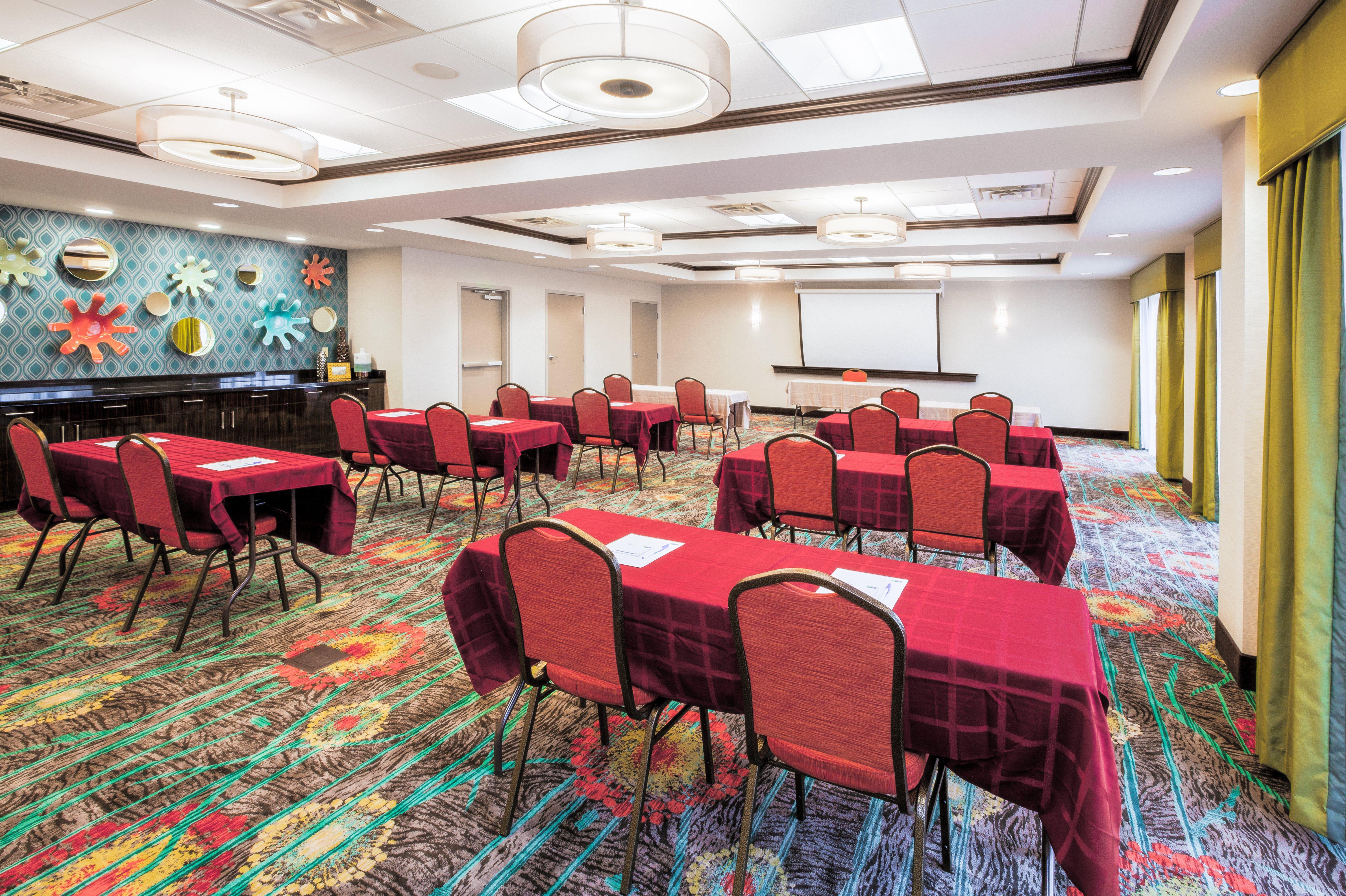 Holiday Inn Express & Suites Eureka By Ihg Ngoại thất bức ảnh