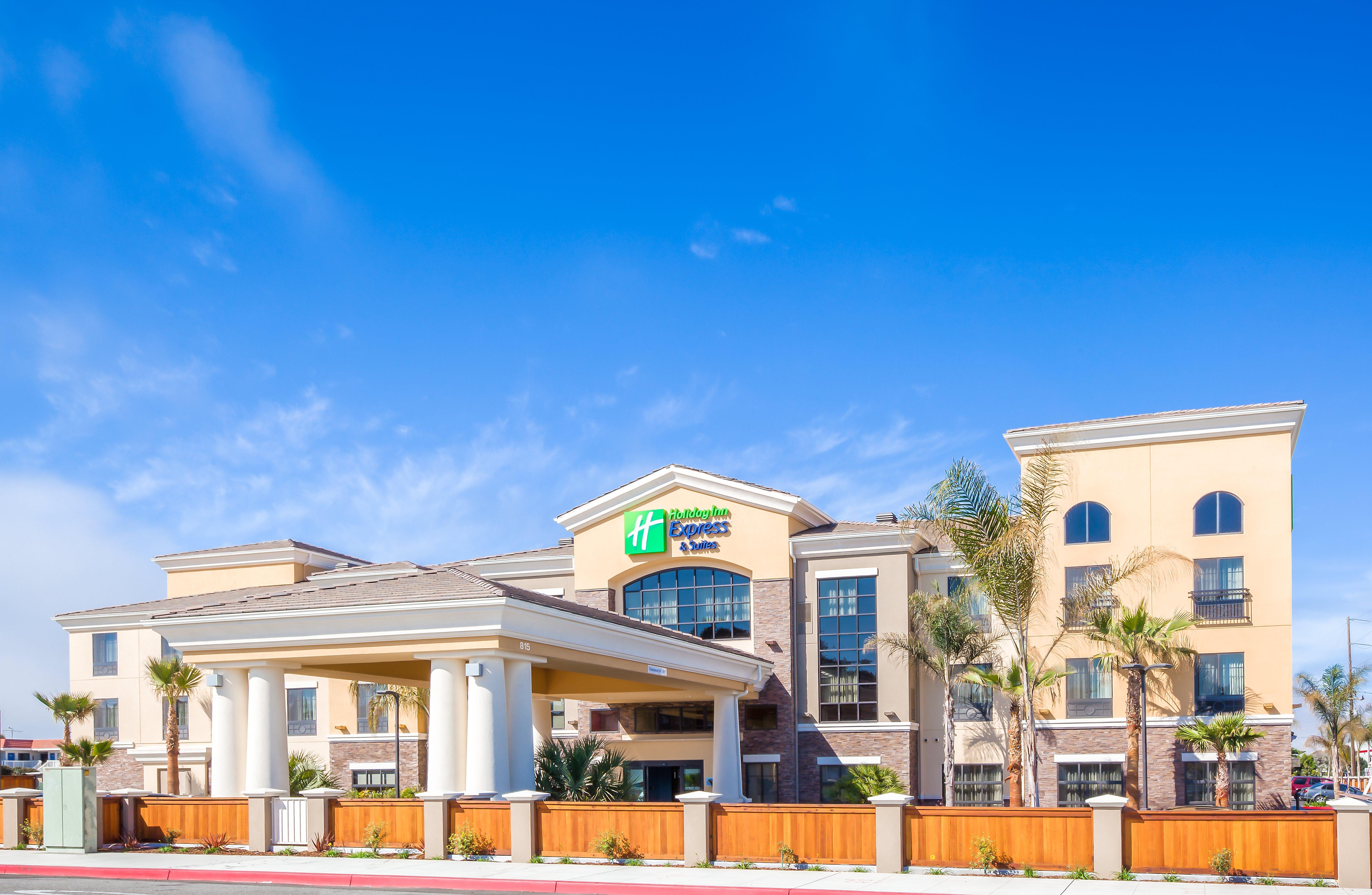 Holiday Inn Express & Suites Eureka By Ihg Ngoại thất bức ảnh
