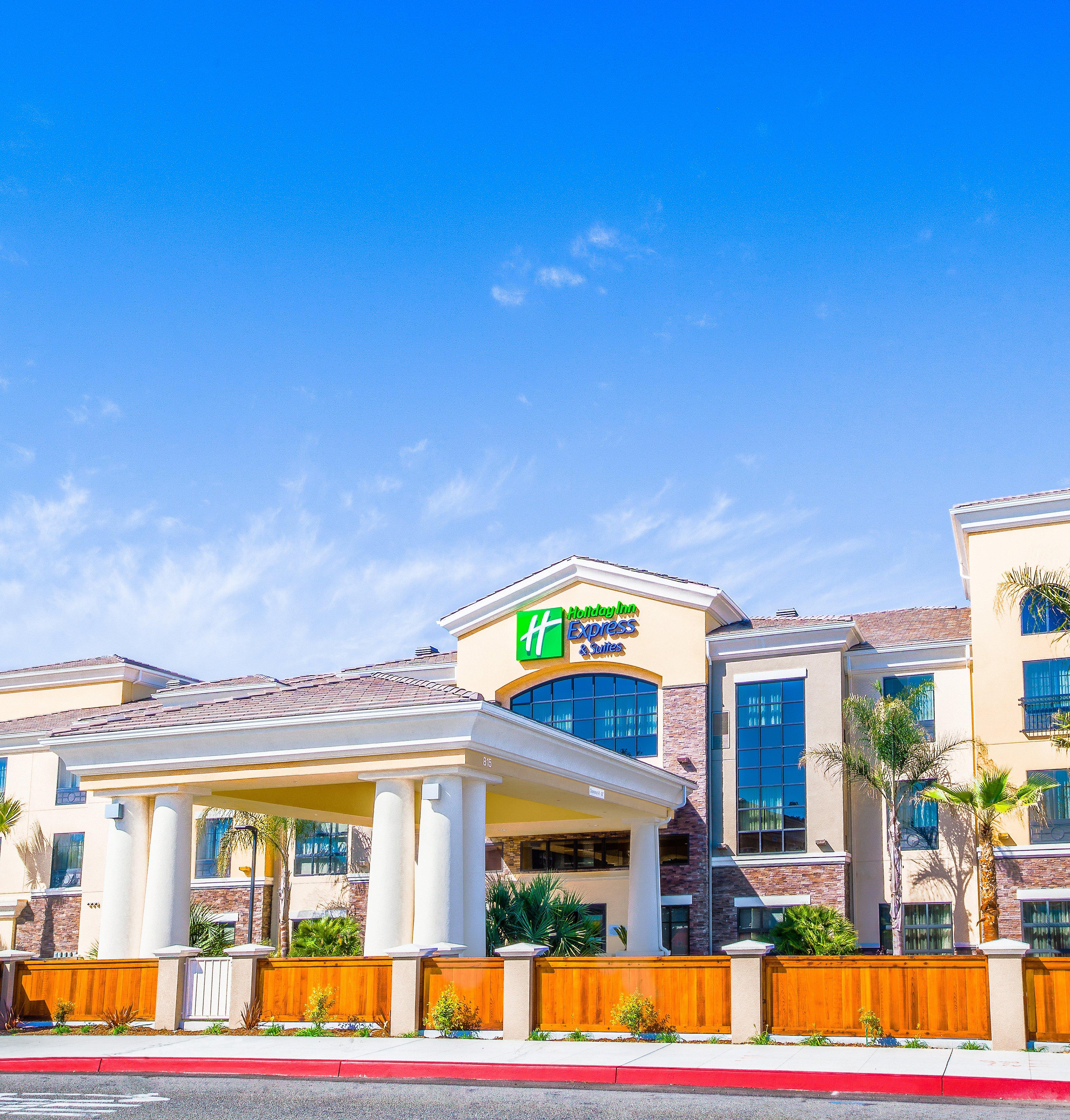 Holiday Inn Express & Suites Eureka By Ihg Ngoại thất bức ảnh