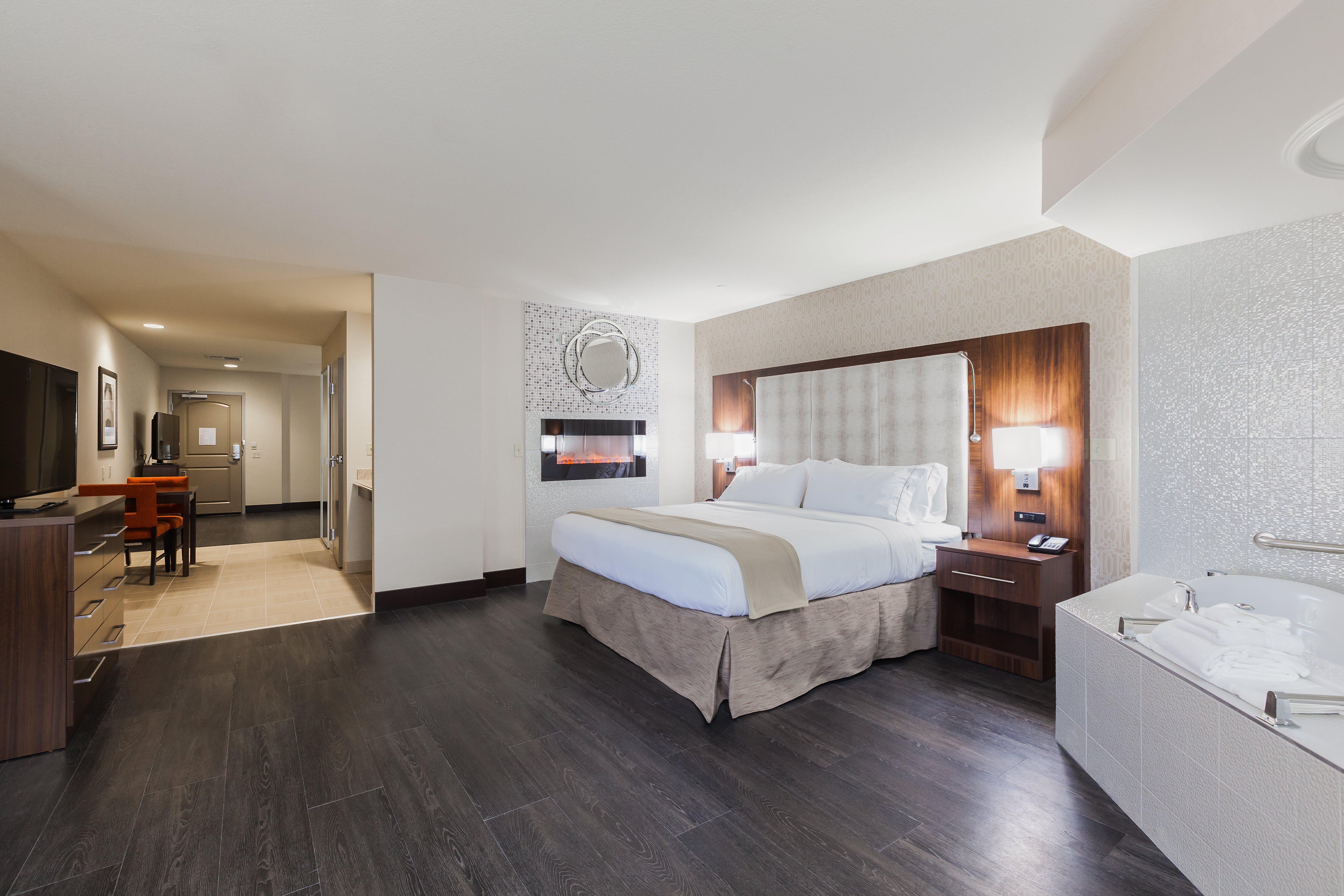 Holiday Inn Express & Suites Eureka By Ihg Ngoại thất bức ảnh